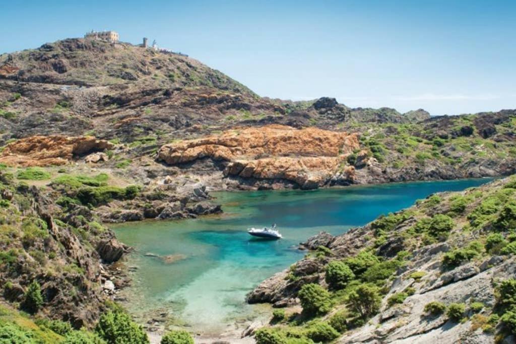 Duplex Luminoso En El Centro De Cadaques Daire Dış mekan fotoğraf